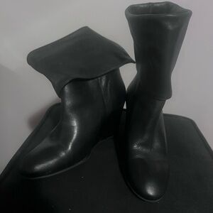 Elegant Black Leather Wedge Women's Boots